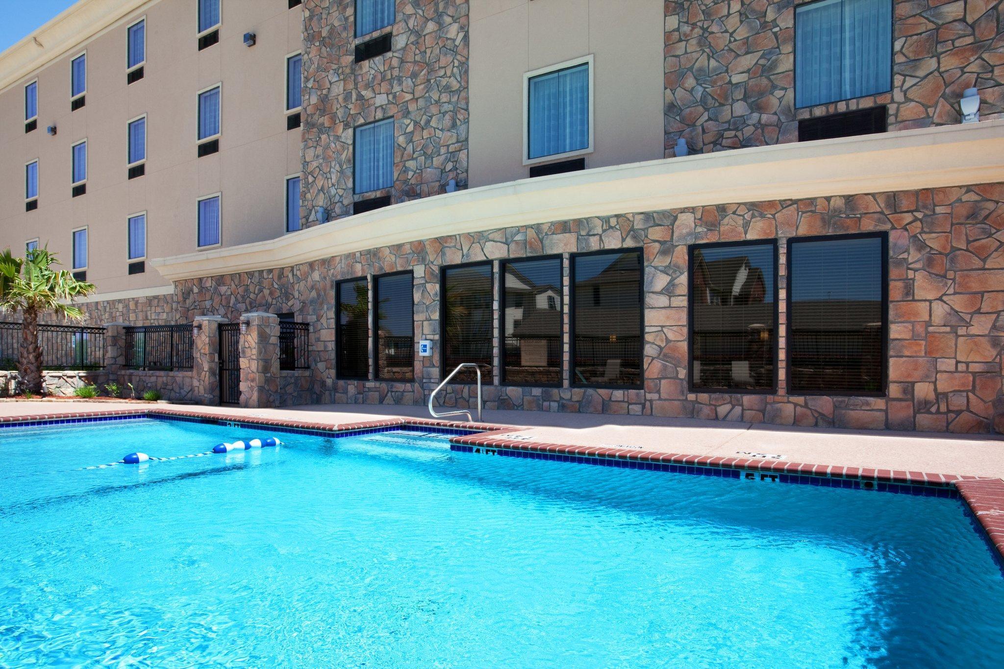 Holiday Inn Express Texas City, An Ihg Hotel Exterior photo