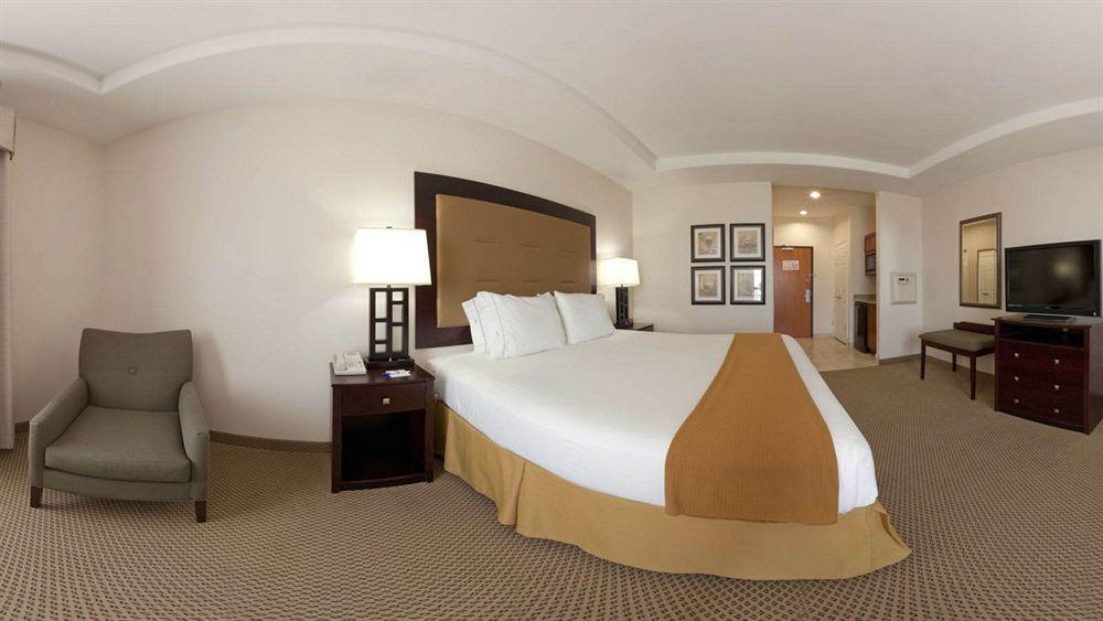 Holiday Inn Express Texas City, An Ihg Hotel Exterior photo